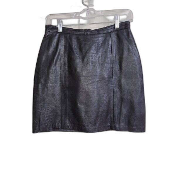 Black Leather Mini Skirt - Size 10 - Picture 1 of 6
